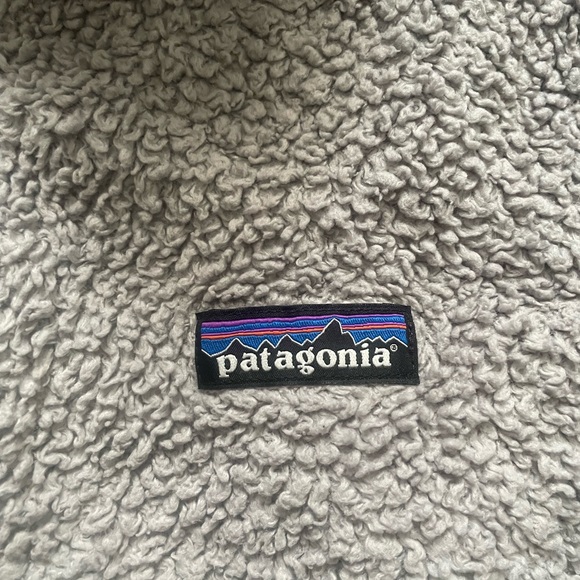 Patagonia Light Gray Sherpa Fleece Jacket Women’s small - Picture 7 of 9